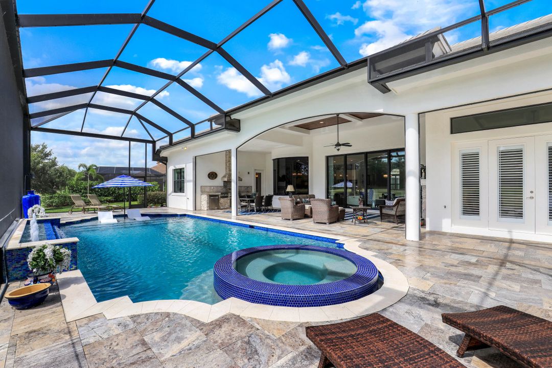 9559 Via Lago Way, Fort Myers, FL 33912