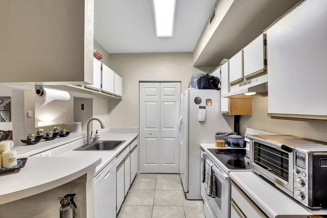 6330 Aragon Way #103, Fort Myers, FL 33966