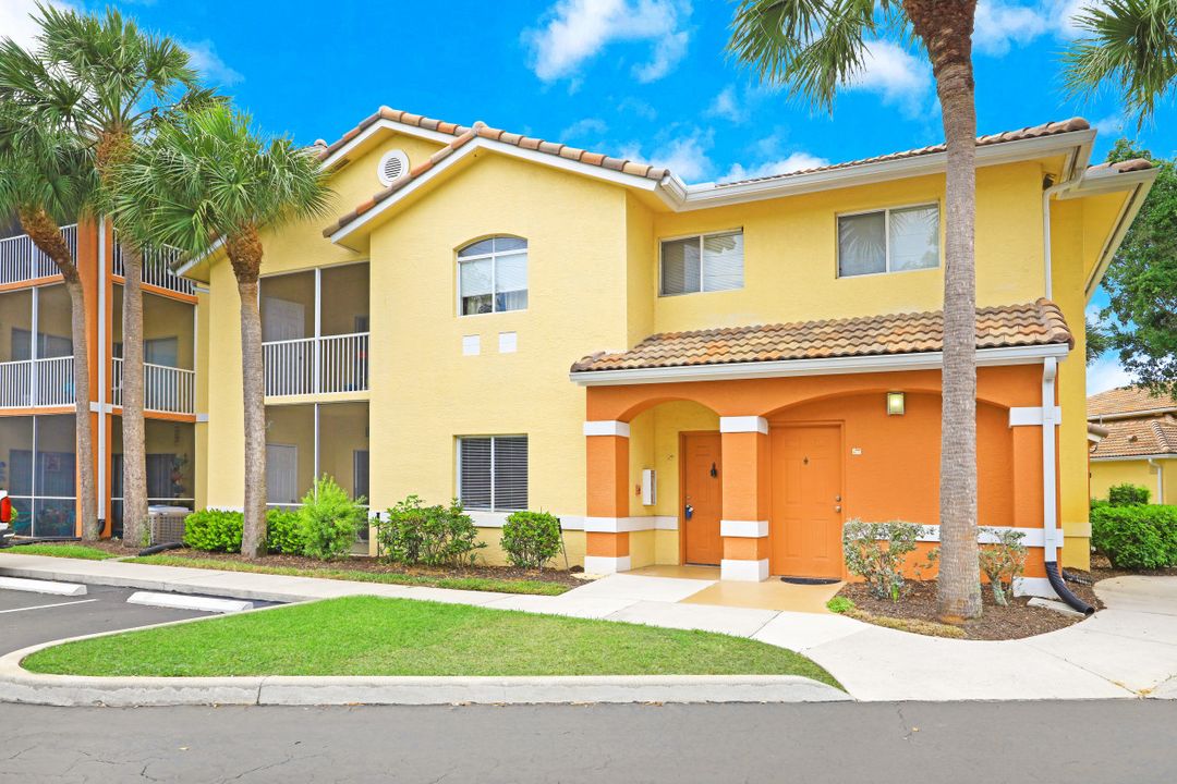 6490 Aragon Way #108, Fort Myers, FL 33966