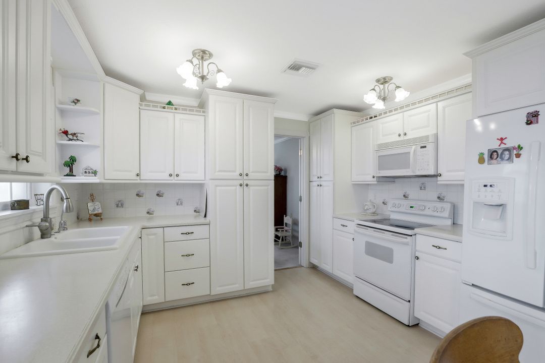 249 3rd St, Bonita Springs, FL 34134