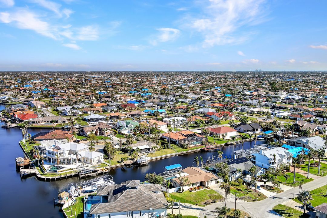 1229 SW 54th St, Cape Coral, FL 33914