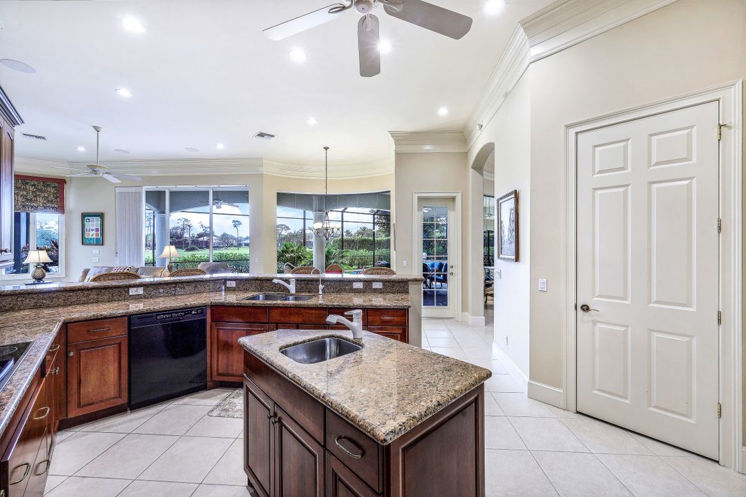 203 Audubon Blvd, Naples, FL 34110