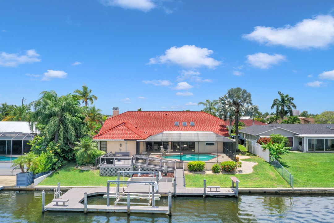 625 SW 49th Ln, Cape Coral, FL 33914