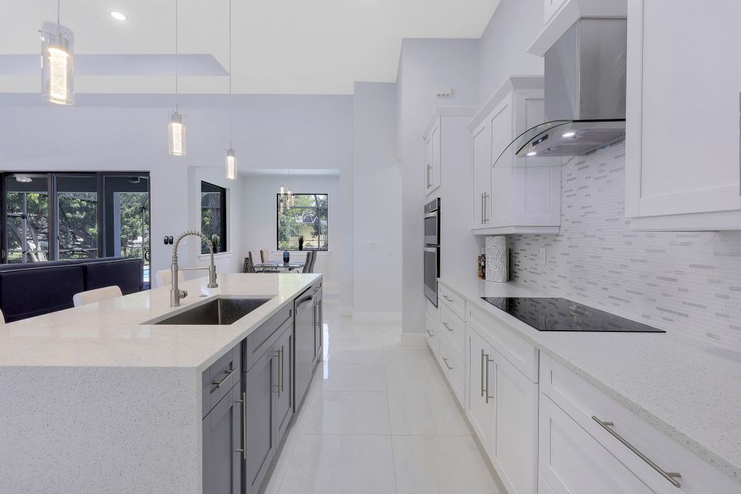 919 SW 34th St, Cape Coral, FL 33914