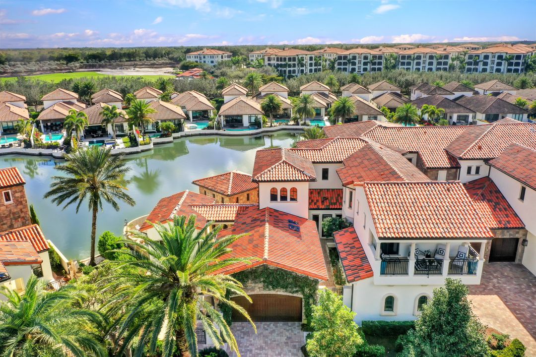 16653 Toscana Cir #701, Naples, FL 34110