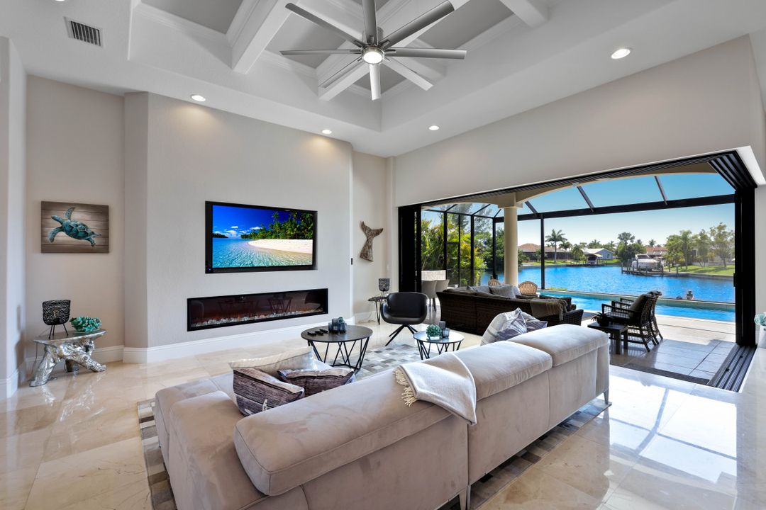 5334 SW 22nd Pl, Cape Coral, FL 33914