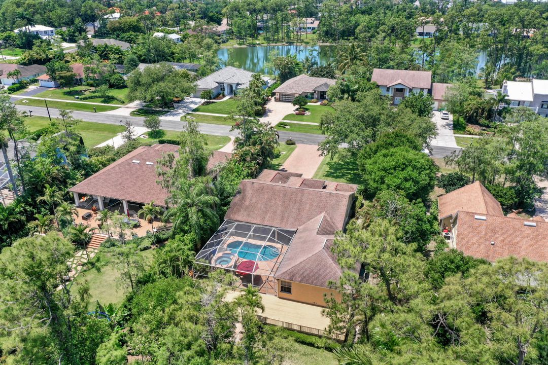 6080 Cypress Hollow Way, Naples, FL 34109