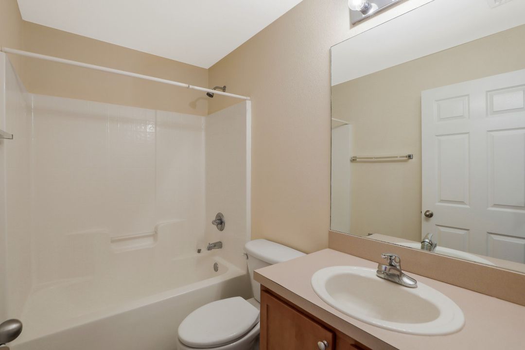 1713 NW 3rd Pl, Cape Coral, FL 33993