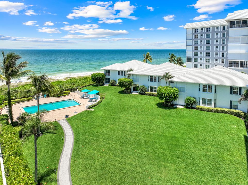 2701 Gulf Shore Blvd N, Villa #3, Naples, FL 34103