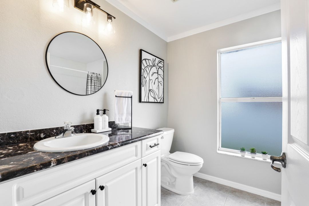 1156 NW Juanita Pl, Cape Coral, FL 33993