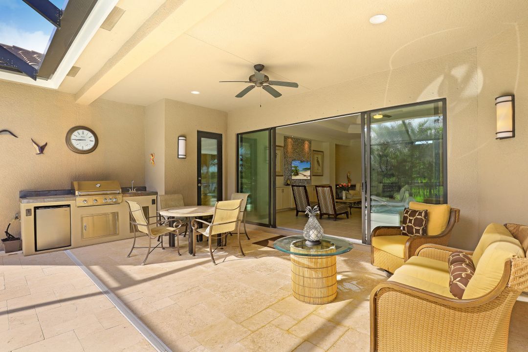 2760 Crystal Way, Naples, FL 34119