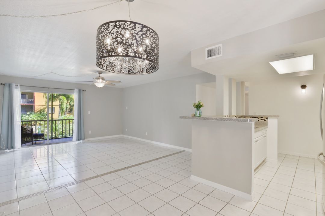 2366 E Mall Dr #205, Fort Myers, FL 33901