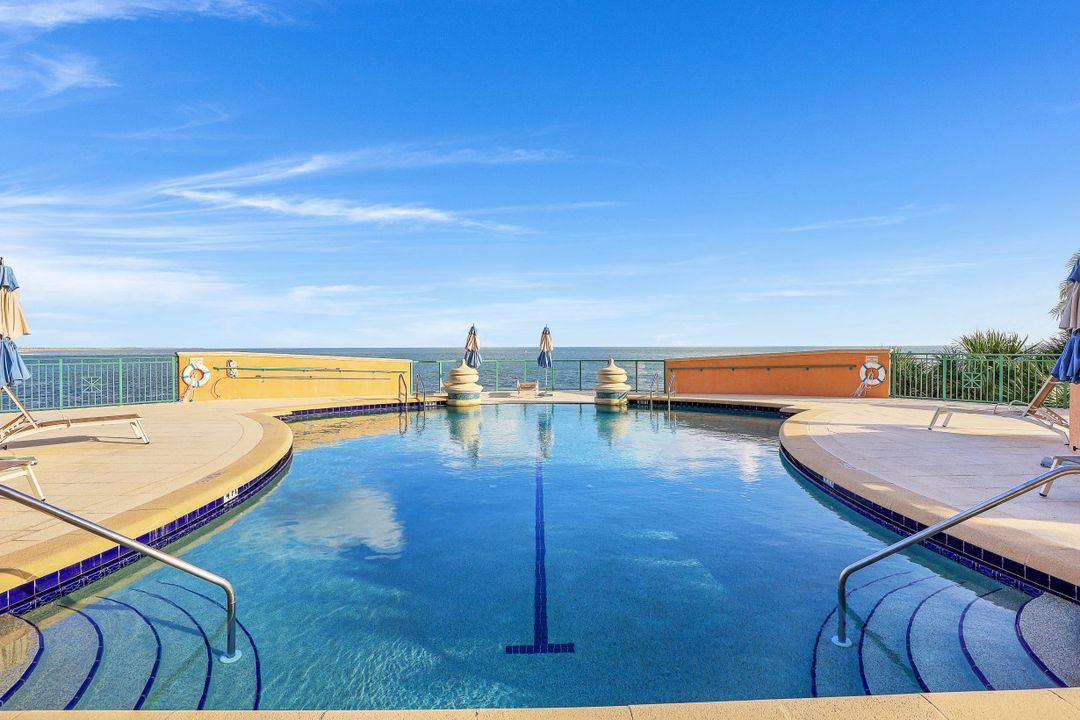 970 Cape Marco Dr #1607, Marco Island, FL 34145