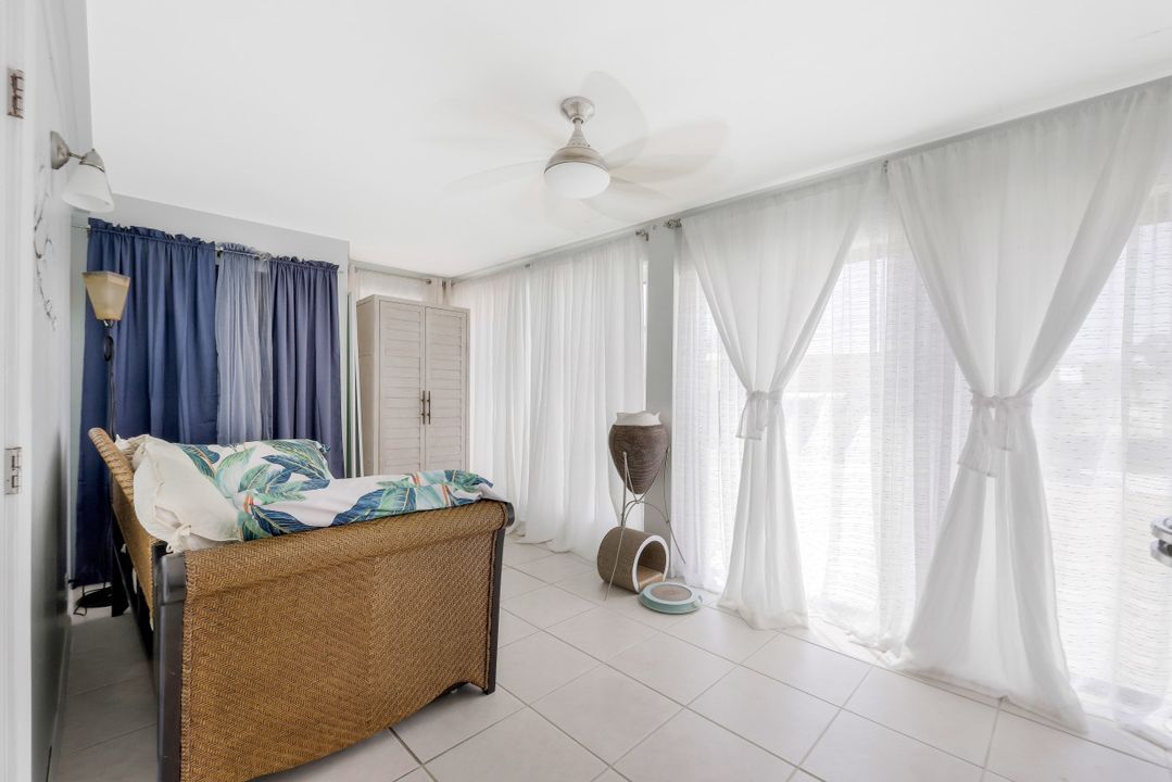 230 Donora Blvd, Fort Myers Beach, FL 33931