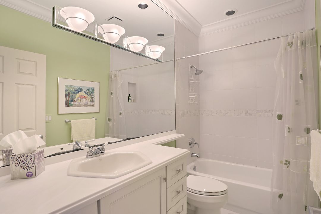 3296 Montara Dr, Bonita Springs, FL 34134