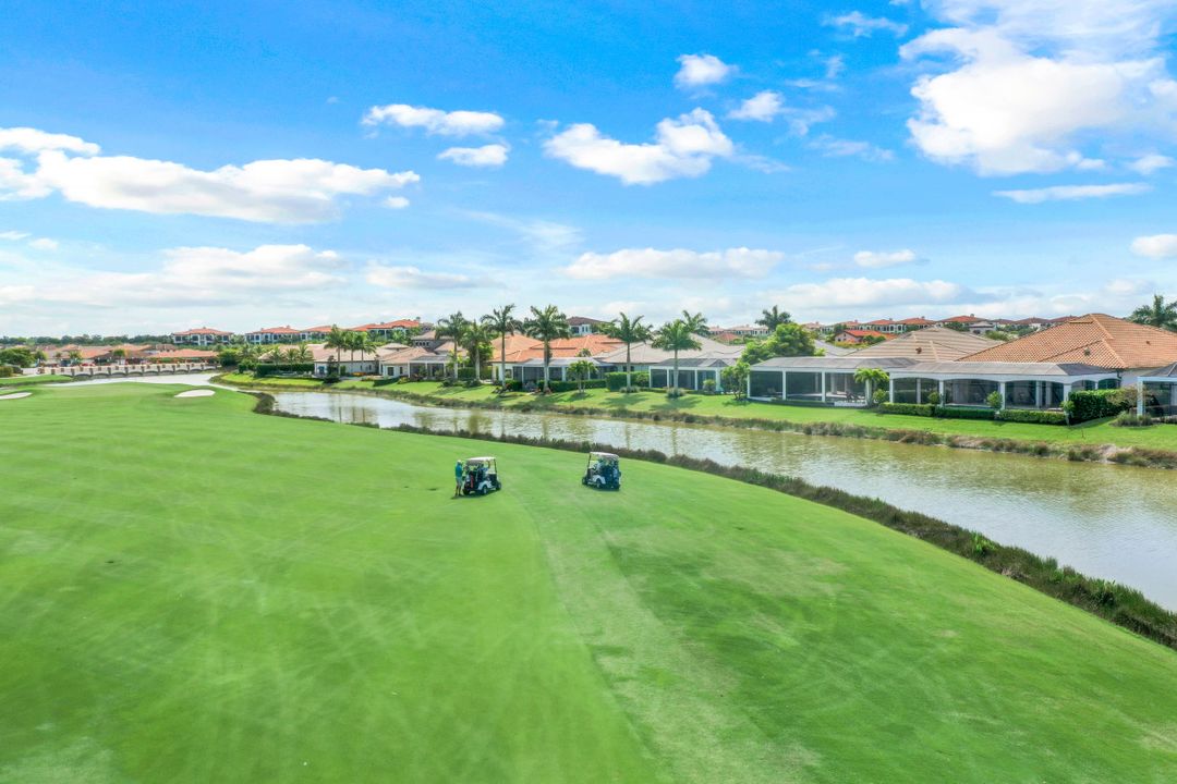 16459 Seneca Way, Naples, FL 34110