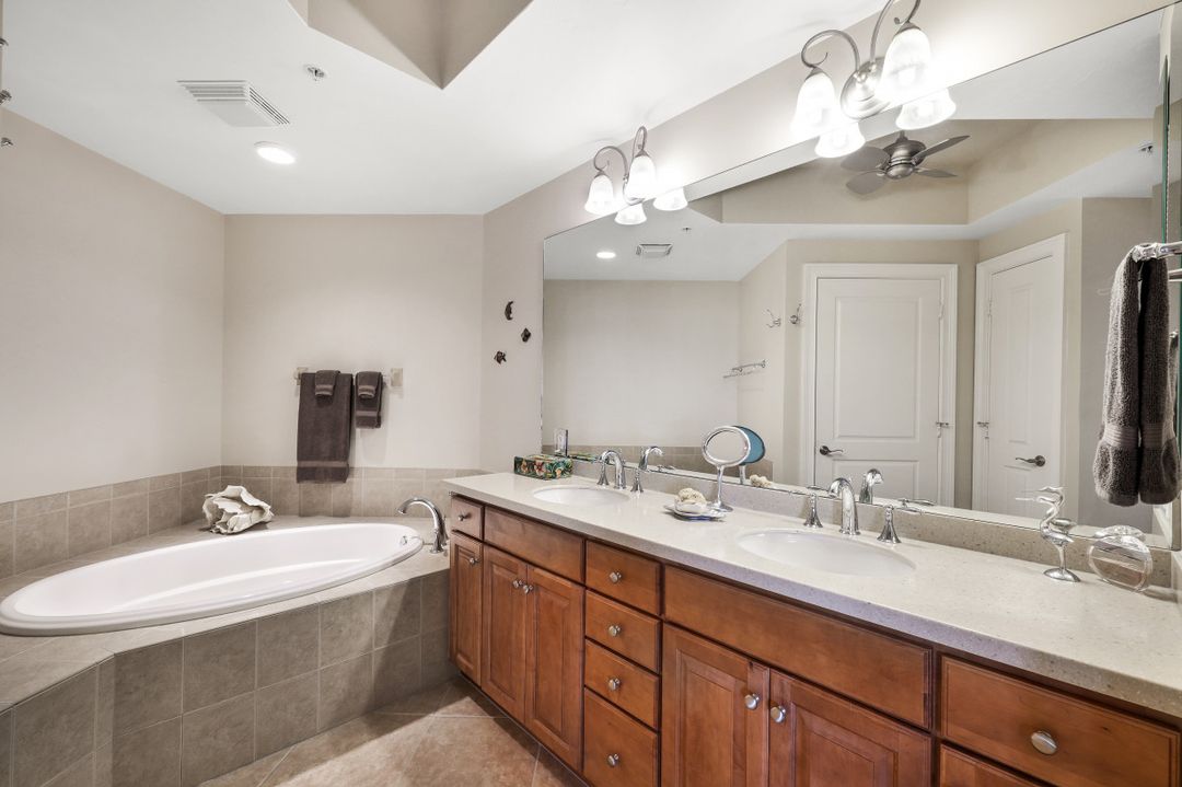 4029 SE 20th Pl #102, Cape Coral, FL 33904