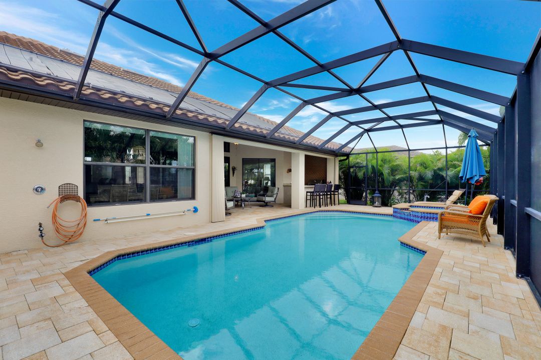 4330 SW 19th Pl, Cape Coral, FL 33914