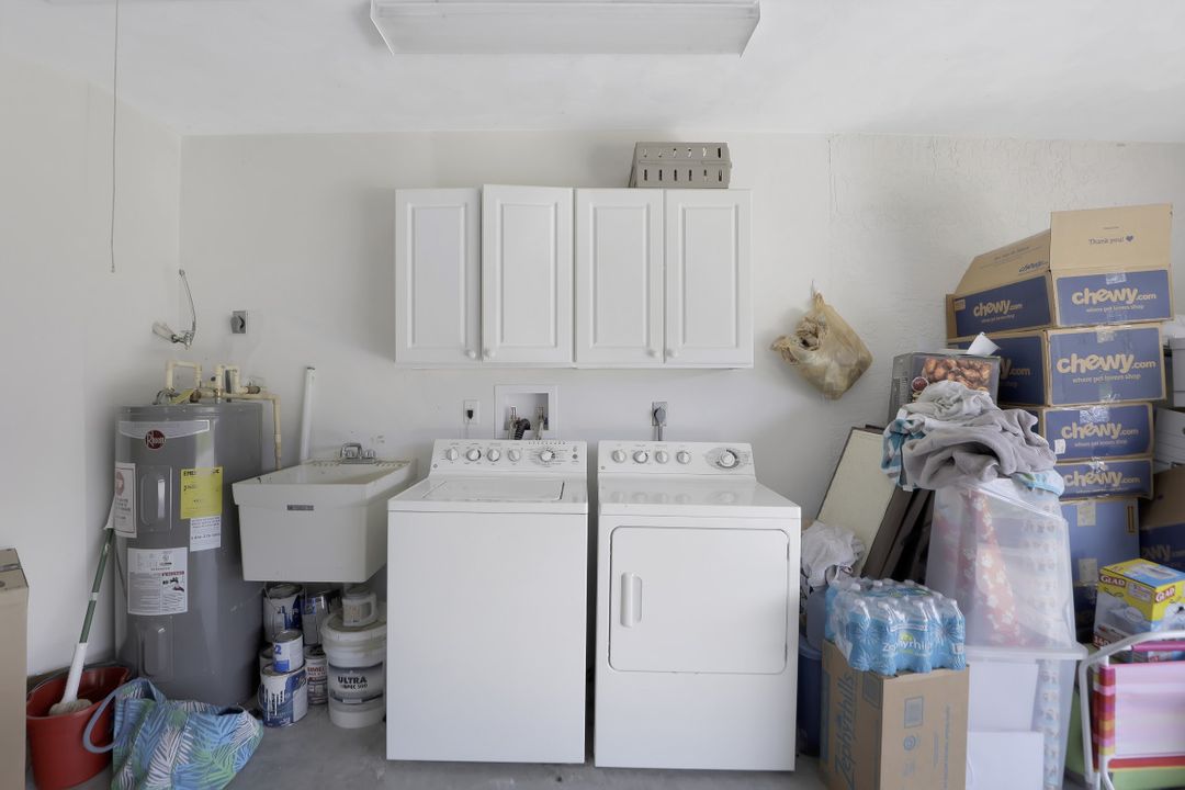 6665 Dabney St, Fort Myers, FL 33966