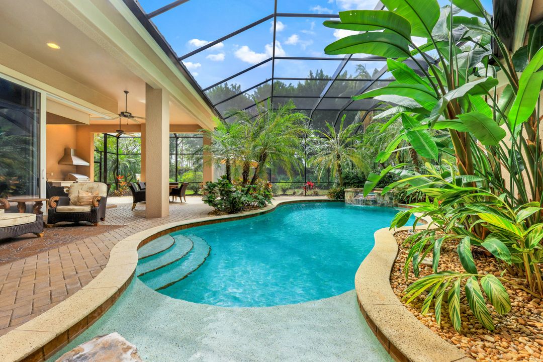 18600 Verona Lago Dr, Miromar Lakes, FL 33913