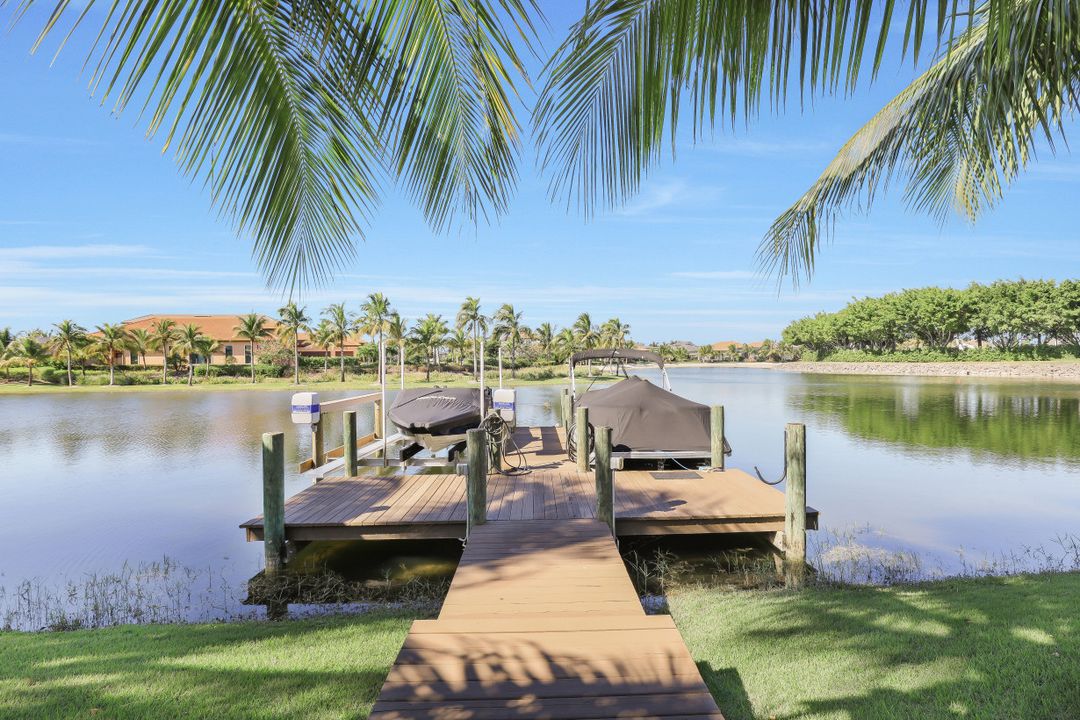 17490 Via Navona Way, Miromar Lakes, FL 33913