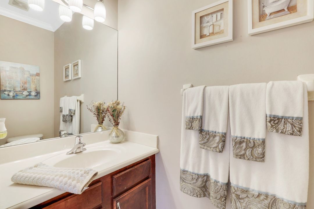 1627 Triangle Palm Terrace, Naples, FL 34119