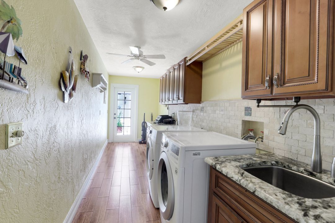 1575 Ludlow Rd, Marco Island, FL 34145