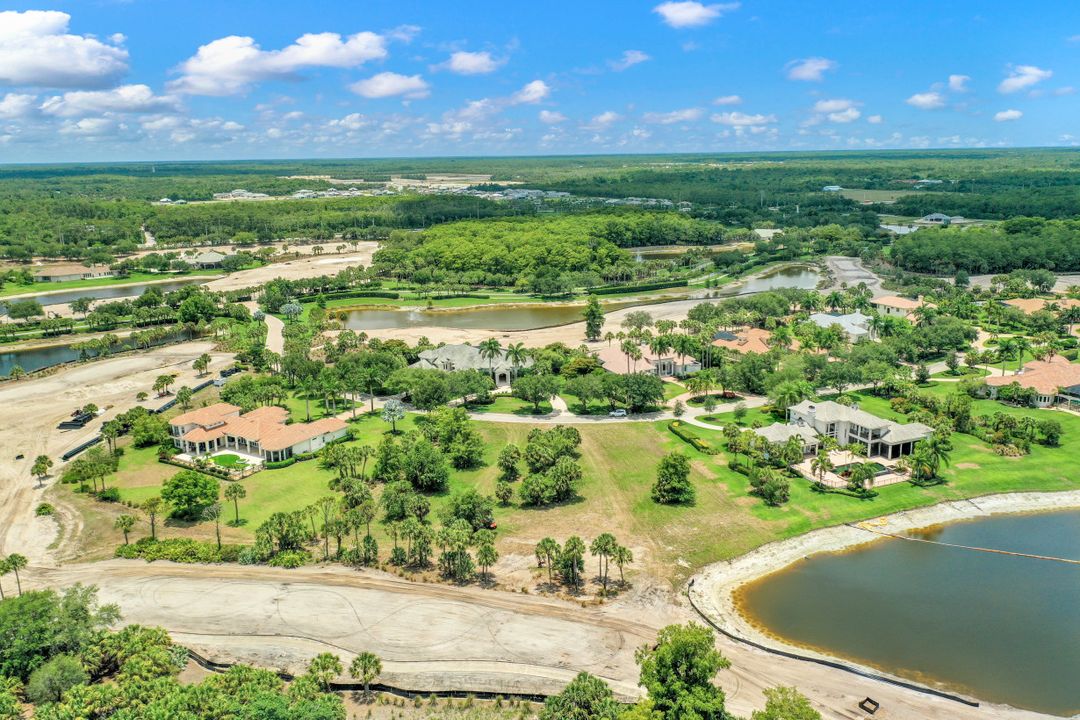 11429 Golden Eagle Ct, Naples, FL 34120