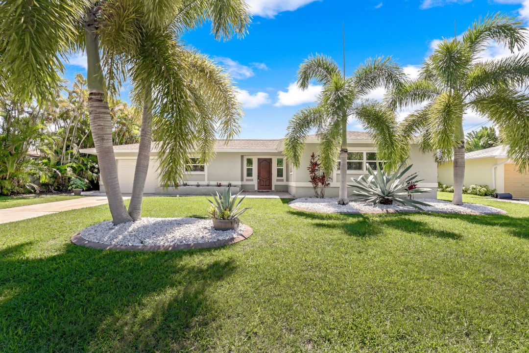 5118 York Ct, Cape Coral, FL 33904