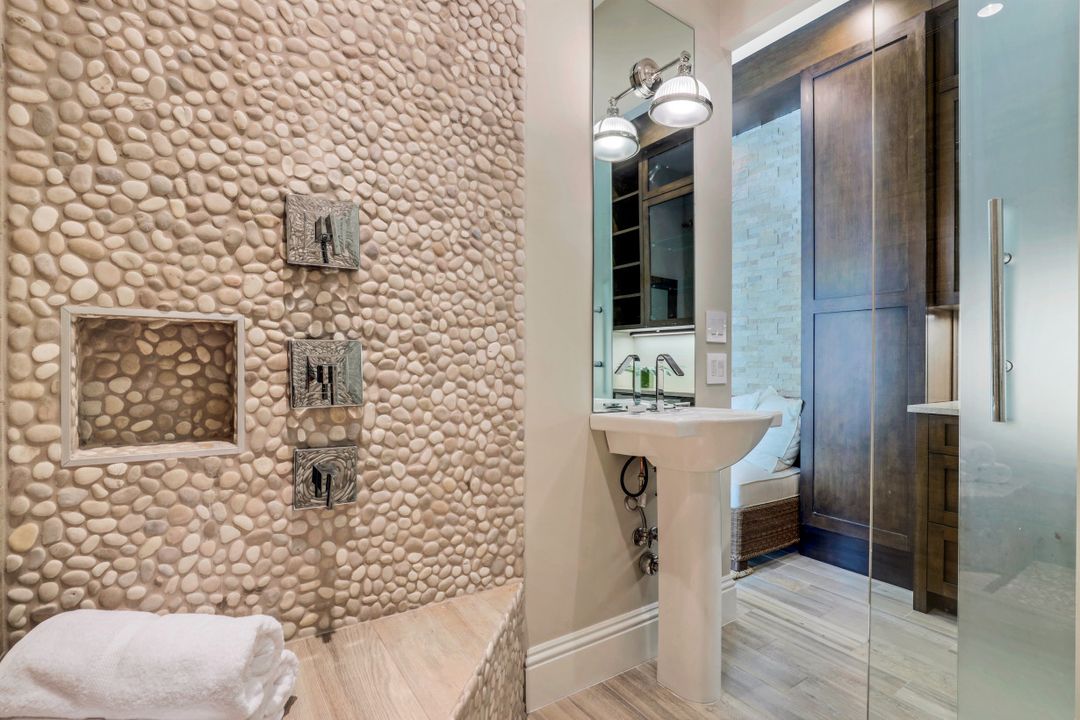 9184 Mercato Ln, Naples, FL 34108