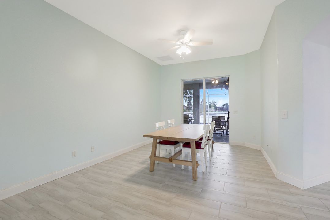 118 NE 21st Ave, Cape Coral, FL 33909