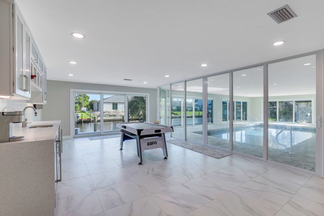 129 SW 54th Terrace, Cape Coral, FL 33914