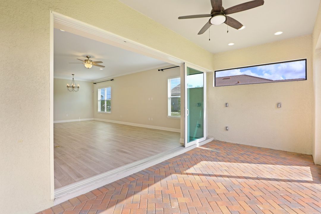 3404 Pilot Cir, Naples, FL 34120