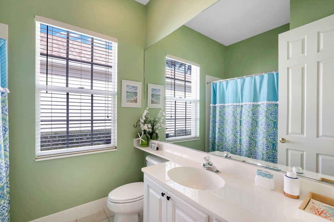 5172 Inagua Way, Naples, FL 34119