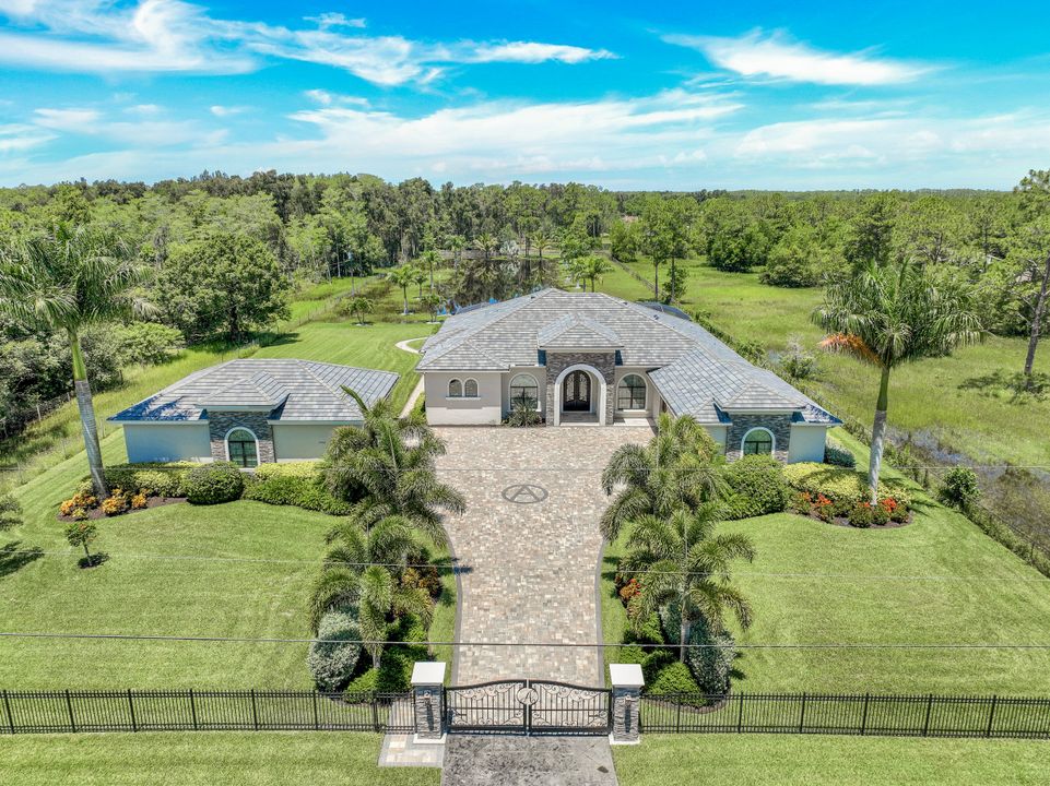 12230 Musket Ln, Fort Myers, FL 33912