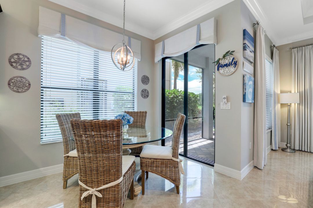 3646 Santaren Ct, Naples, FL 34119