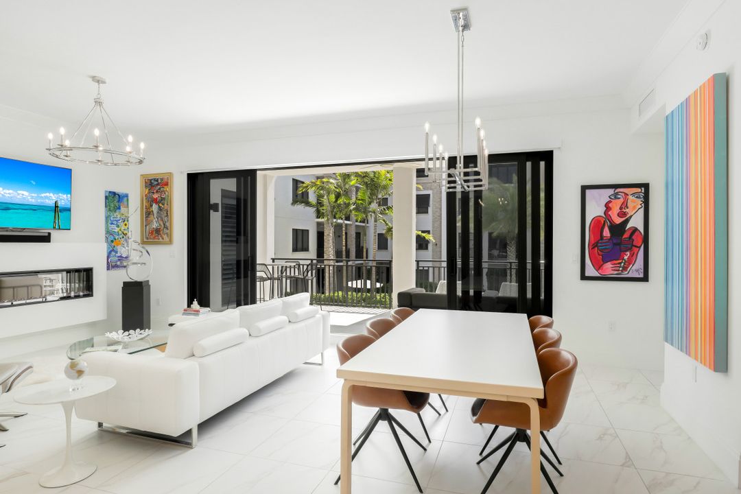 1135 3rd Ave S #Unit 308, Naples, FL 34102