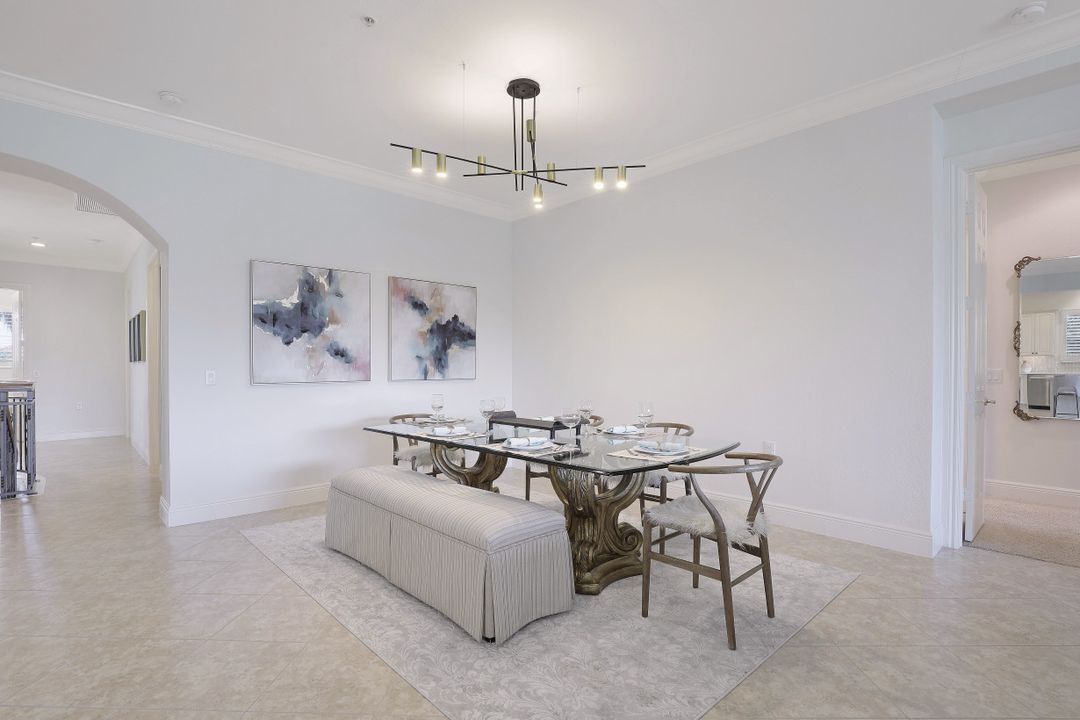 3176 Serena Ln #202, Naples, FL 34114