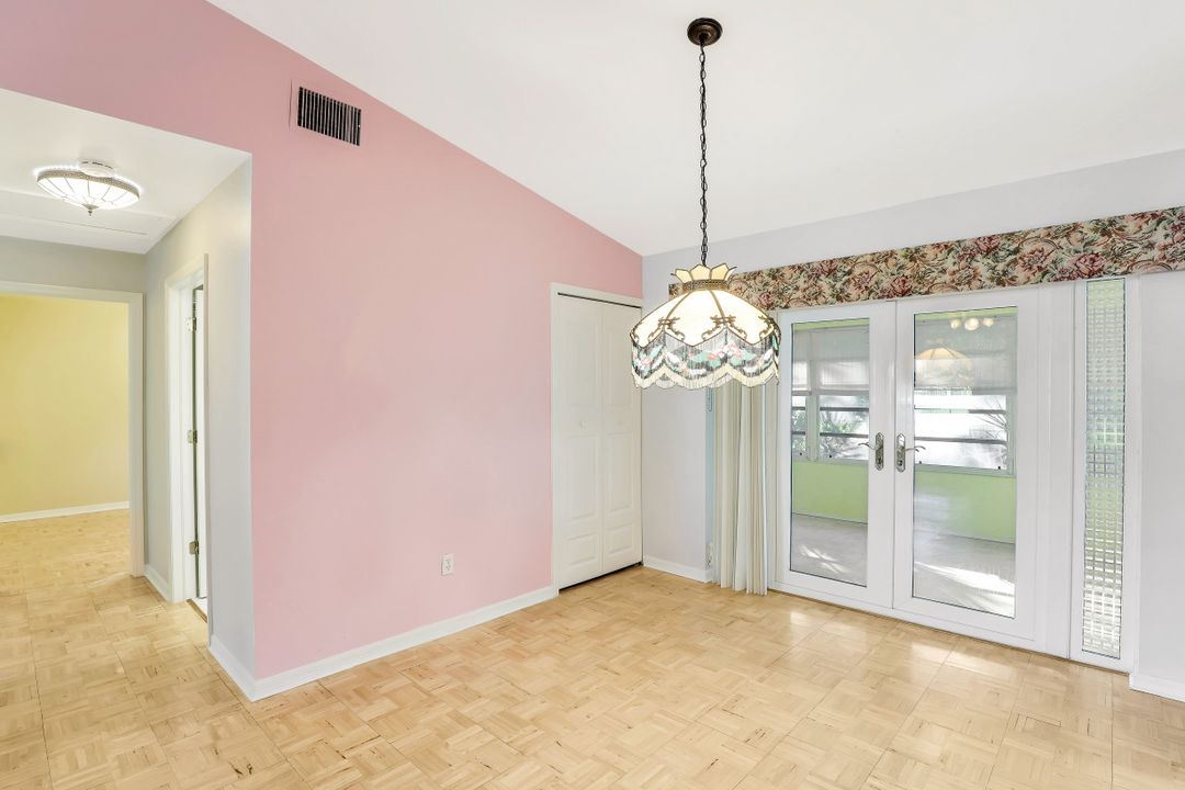 700 SW 6th Ave, Cape Coral, FL 33991