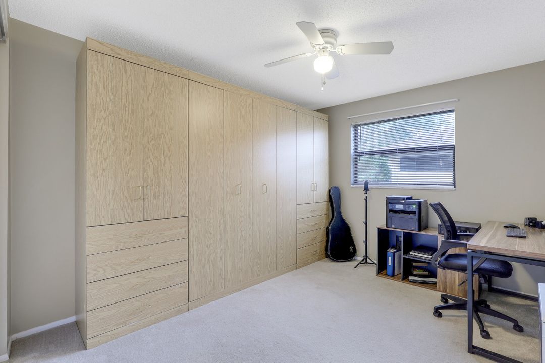 1214 SE 30th Terrace, Cape Coral, FL 33904