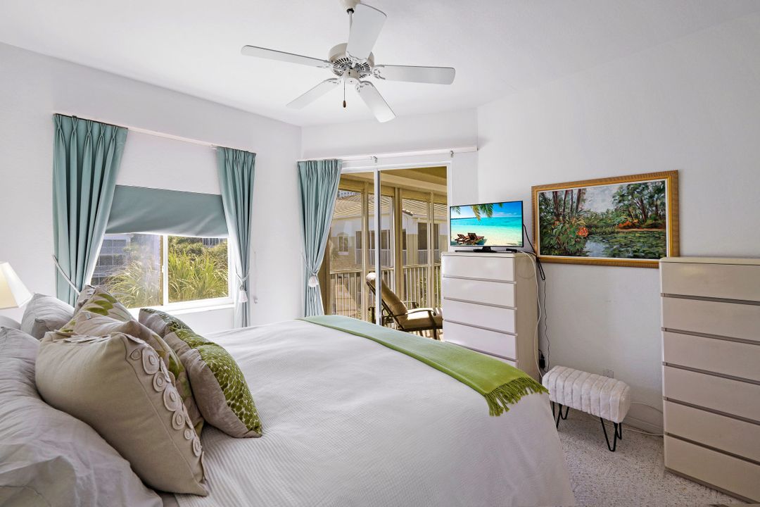 7606 Pebble Creek Cir #304, Naples, FL 34108