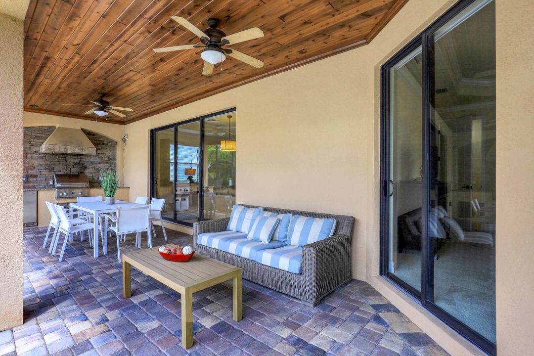 9530 Piacere Way, Naples, FL 34113