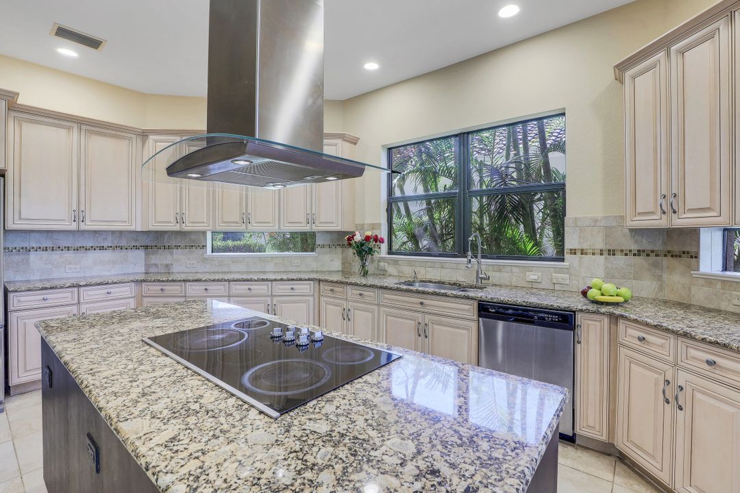 27054 Serrano Way, Bonita Springs, FL 34135