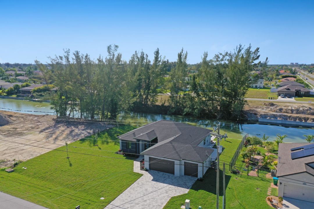 1524 SW 28th St, Cape Coral, FL 33914