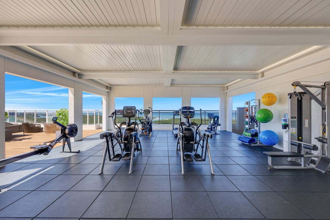 13915 Old Coast Rd #805, Naples, FL 34110