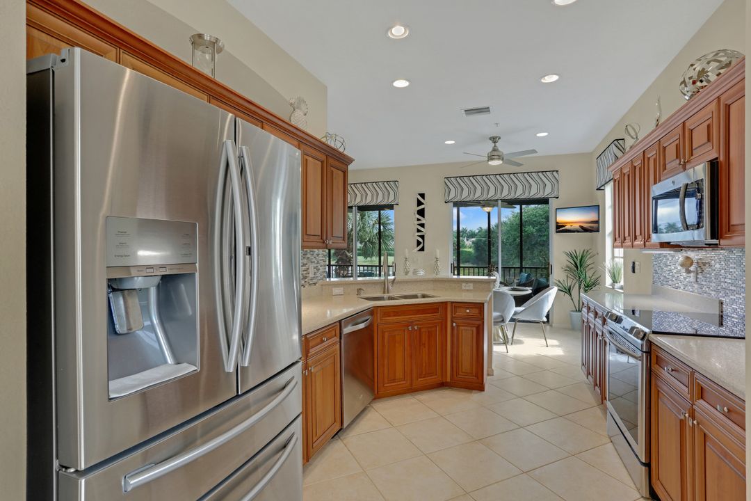 10115 Valiant Ct #202, Miromar Lakes, FL 33913