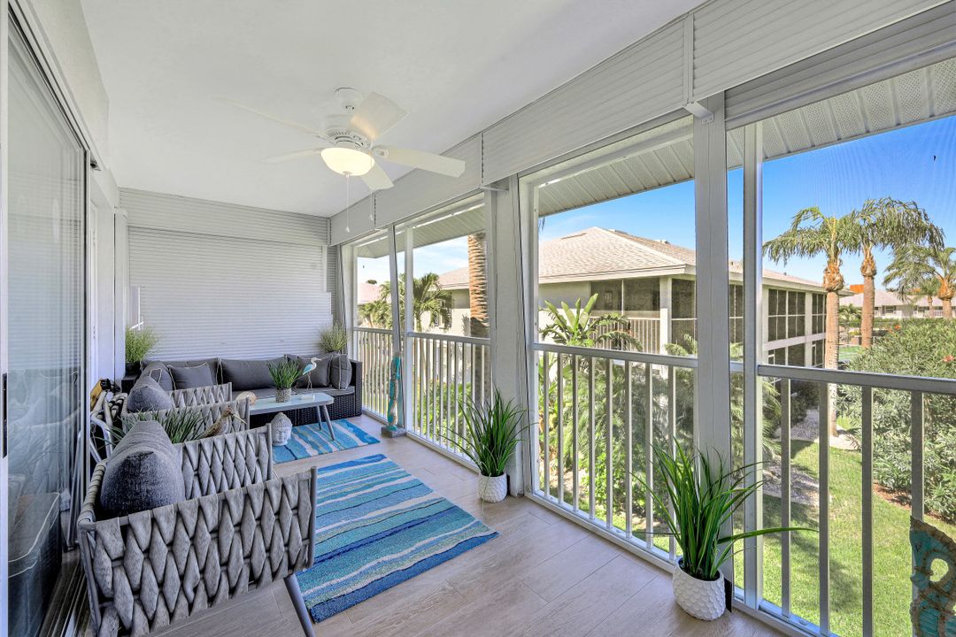 651 W Elkcam Cir #824, Marco Island, FL 34145