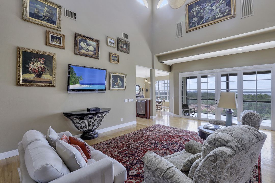 1827 Dogwood Dr, Marco Island, FL 34145