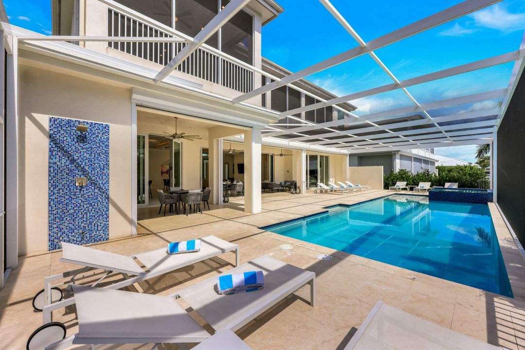 5084 Sorrento Ct, Cape Coral, FL 33904