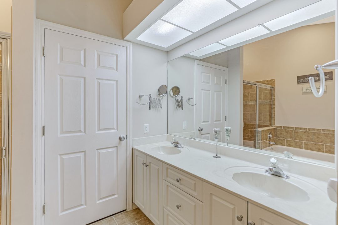 12807 Maiden Cane Ln, Bonita Springs, FL 34135